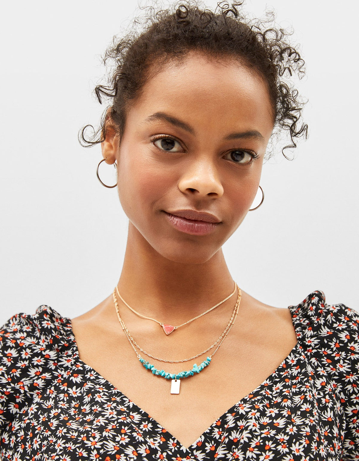 Crazybeautiful Set of necklaces with stone motifs