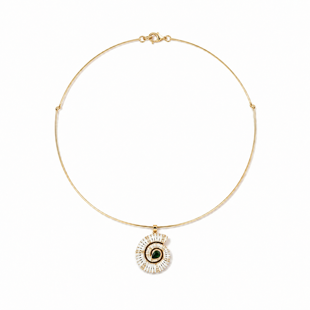 Isla Shell Pendant Necklace