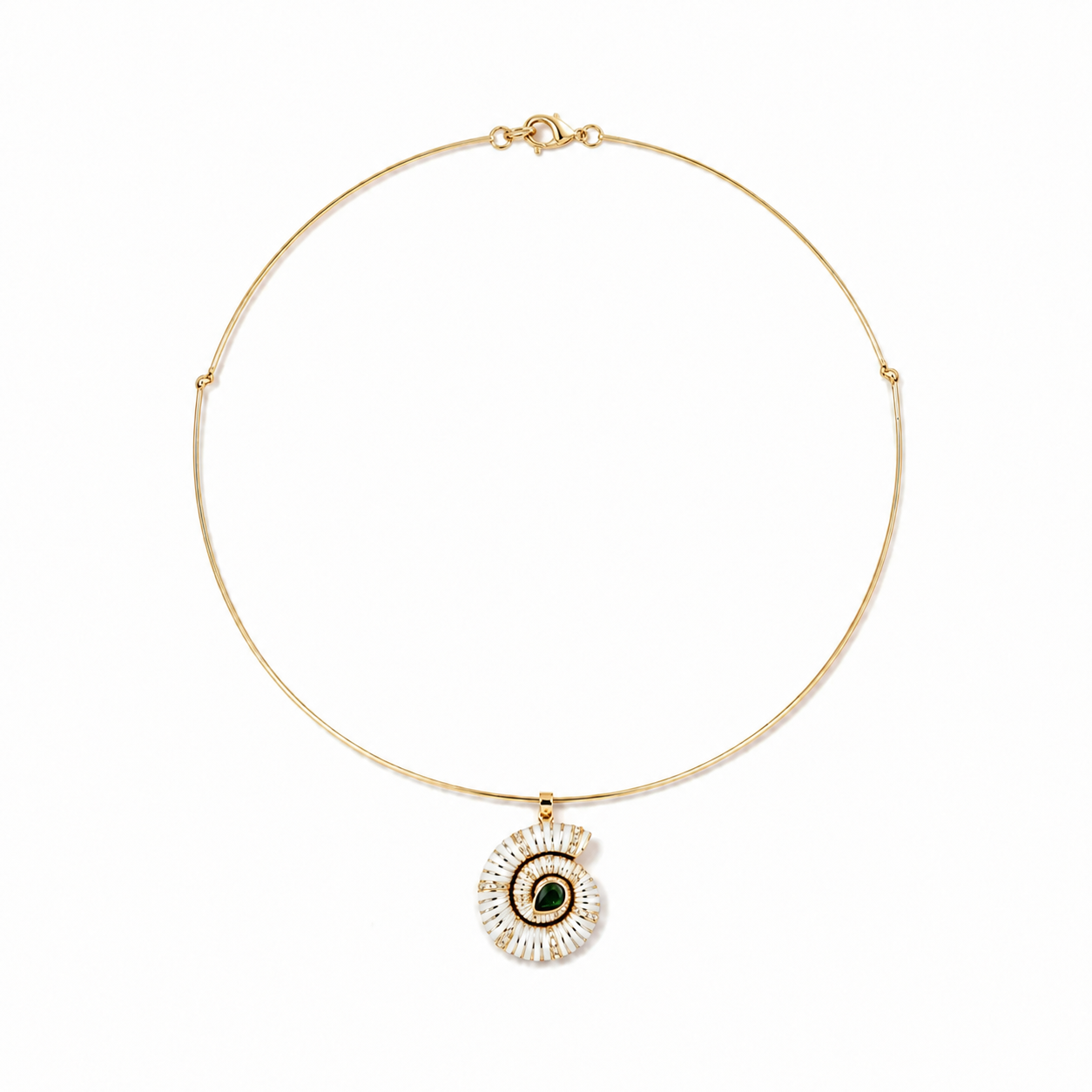 Isla Shell Pendant Necklace