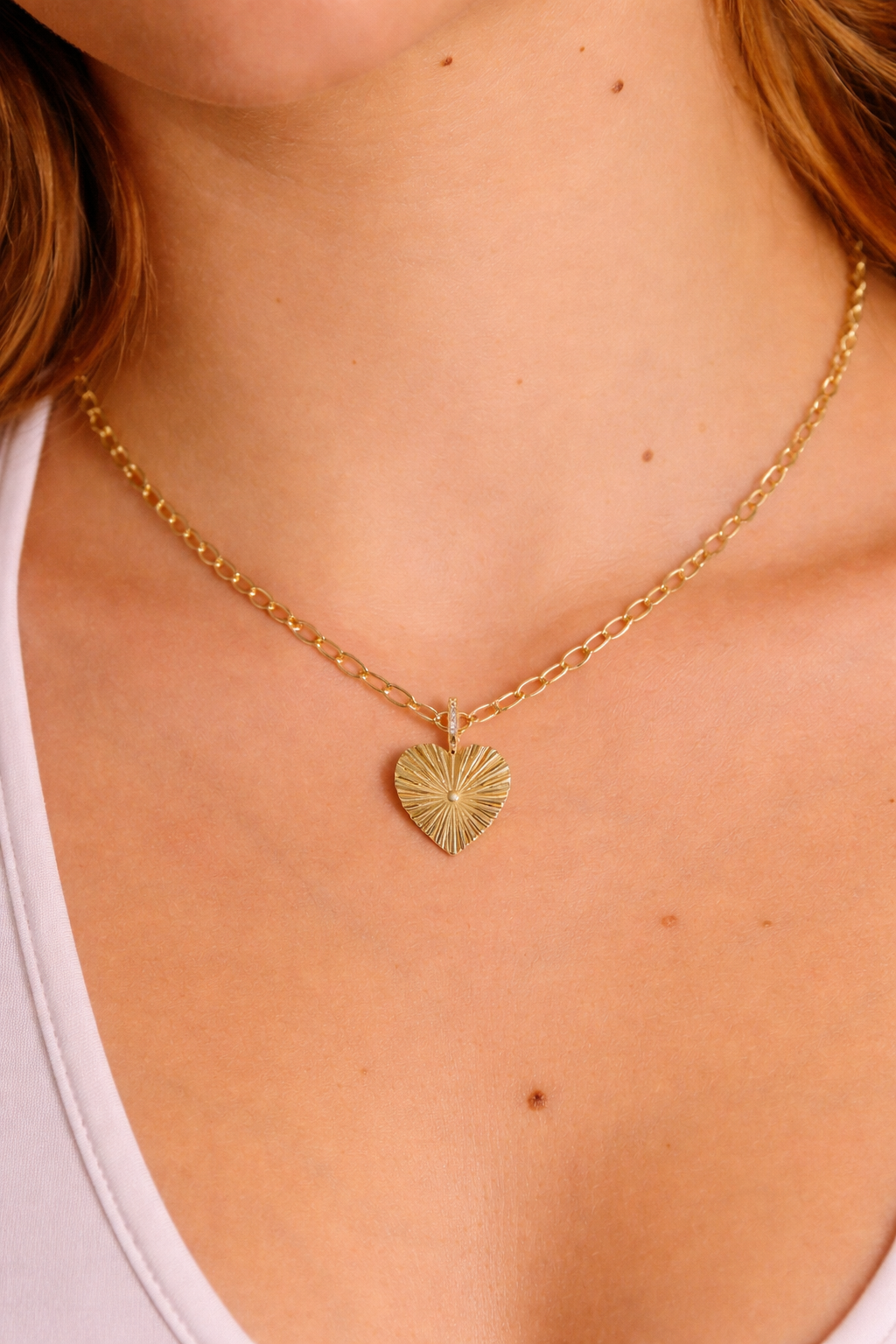 The Soleil Heart Pendant